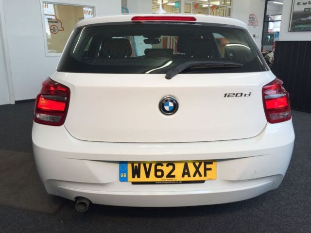 2012 BMW 1 Series 2.0 120D SE image 2
