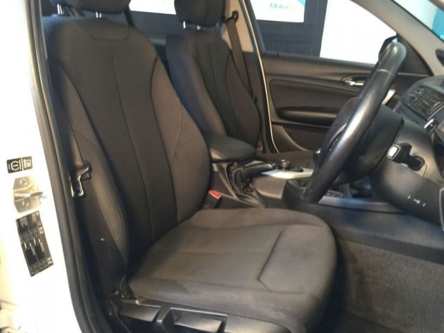 2012 BMW 1 Series 2.0 120D SE image 7