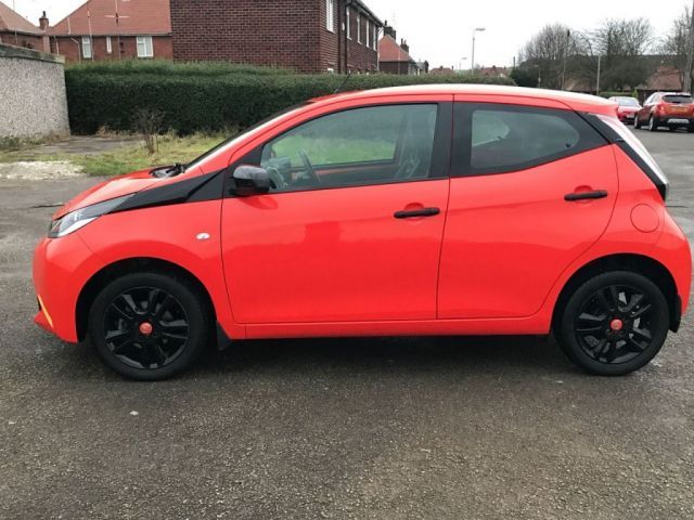 2014 Toyota Aygo 1.0 VVT-I X-CITE image 3