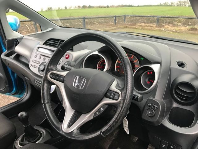2010 Honda Jazz 1.3 I-VTEC image 6