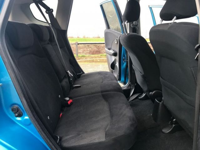 2010 Honda Jazz 1.3 I-VTEC image 8