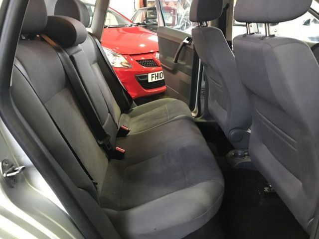2006 Volkswagen Polo 1.4 SE TDI image 7