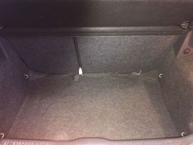 2006 Volkswagen Polo 1.4 SE TDI image 8