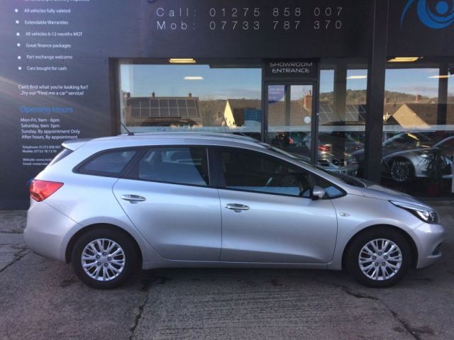 2013 Kia Ceed 1.4 CRDI 5d image 1