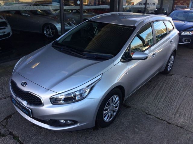 2013 Kia Ceed 1.4 CRDI 5d image 3