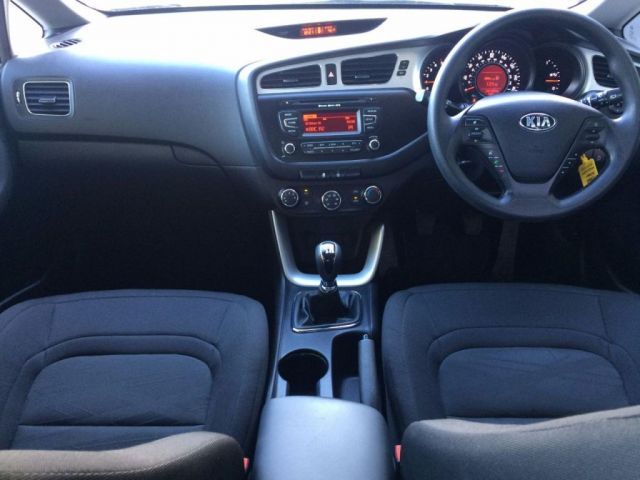 2013 Kia Ceed 1.4 CRDI 5d image 6