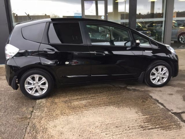 2013 Honda Jazz 1.3 IMA HS-T 5d image 1
