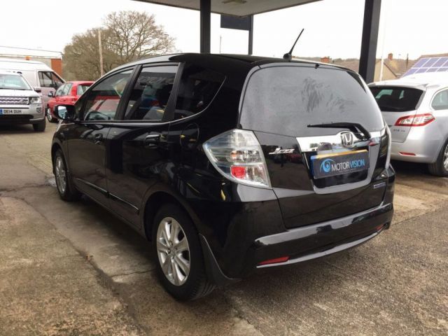 2013 Honda Jazz 1.3 IMA HS-T 5d image 5