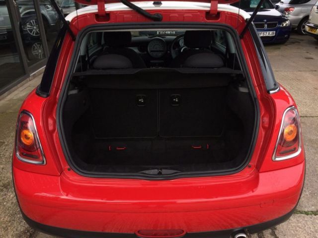 2009 MINI Hatch Cooper D 1.6 3d image 7