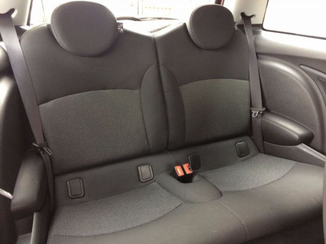 2009 MINI Hatch Cooper D 1.6 3d image 10