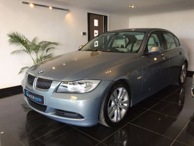 2005 BMW 3 Series 2.5 325I SE 4d image 1