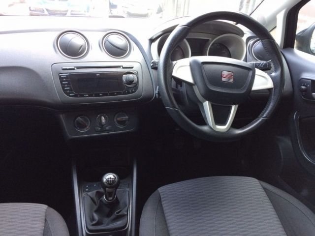 2010 Seat Ibiza 1.6 CR TDI Sport 5d image 7