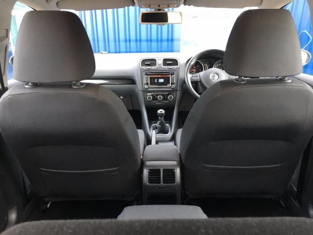 2011 Volkswagen Golf 1.6 TDi 5dr image 10