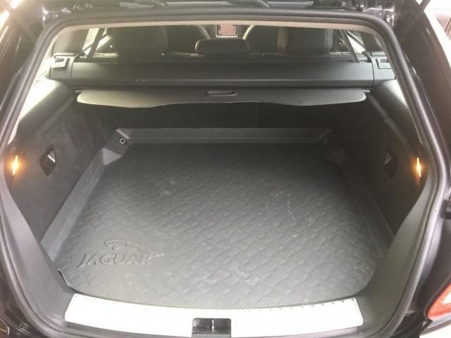 2008 Jaguar X-Type 2.2d SE 5dr image 9