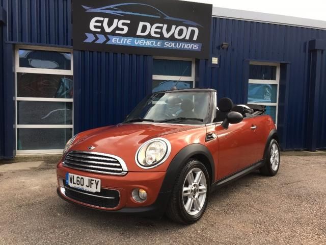 2010 MINI Convertible 1.6 Cooper D 2dr image 2
