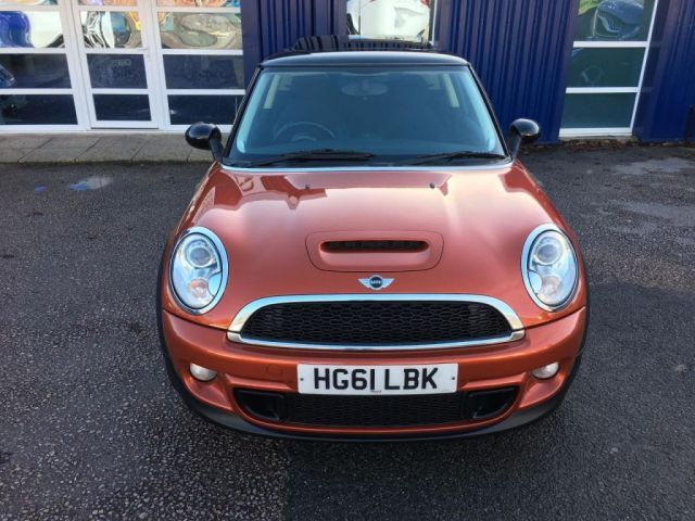 2011 MINI Hatch Cooper S 1.6 3dr image 3