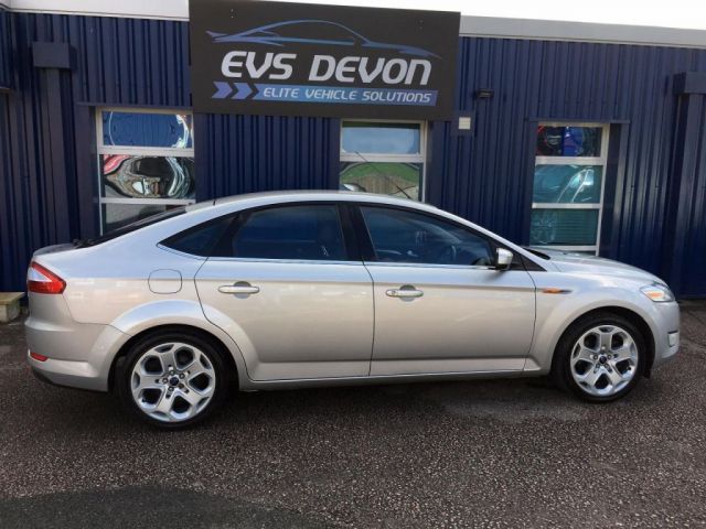 2009 Ford Mondeo 2.0 TDCi 5dr image 4