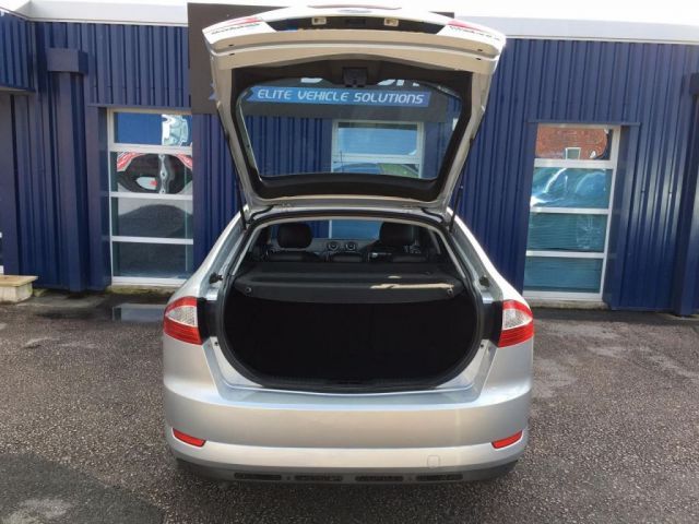 2009 Ford Mondeo 2.0 TDCi 5dr image 7