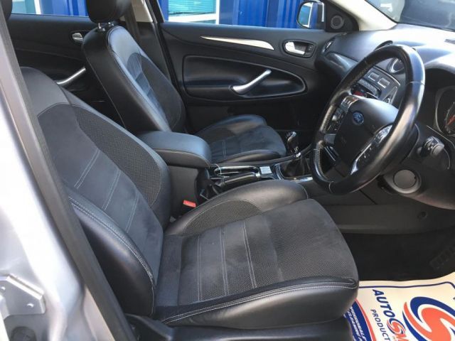 2009 Ford Mondeo 2.0 TDCi 5dr image 8