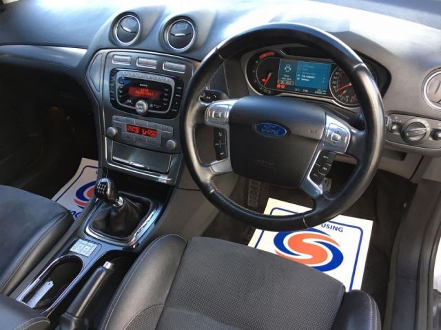 2009 Ford Mondeo 2.0 TDCi 5dr image 9