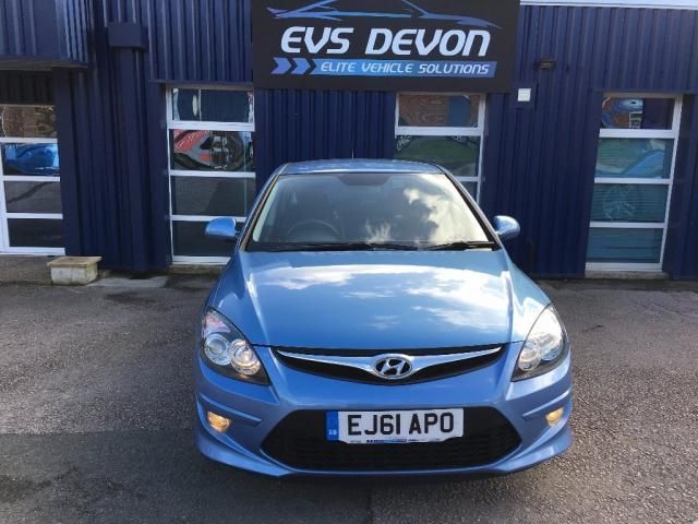 2011 Hyundai i30 1.6 CRDi 5dr image 2
