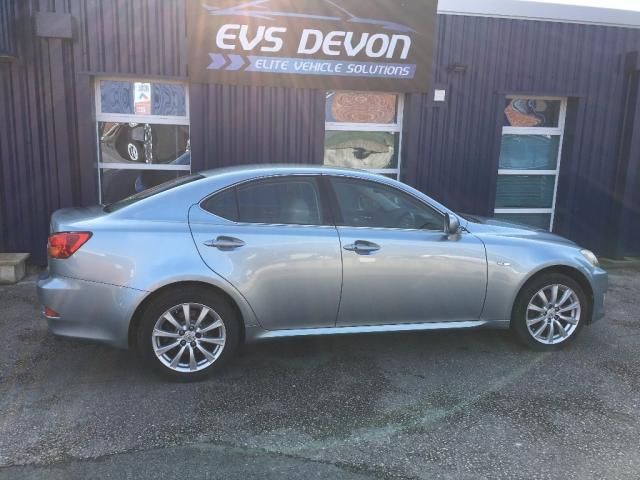 2007 Lexus IS 2.2 TD SE 4dr image 3