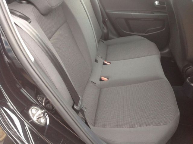 2013 Volkswagen up! 1.0 5dr image 8