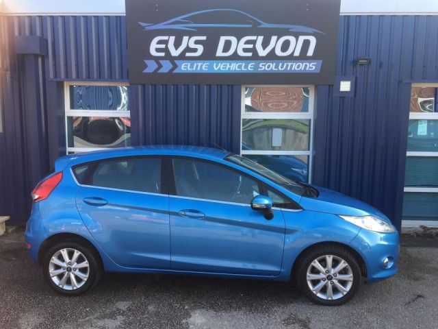 2009 Ford Fiesta 1.25 Zetec 5dr image 4