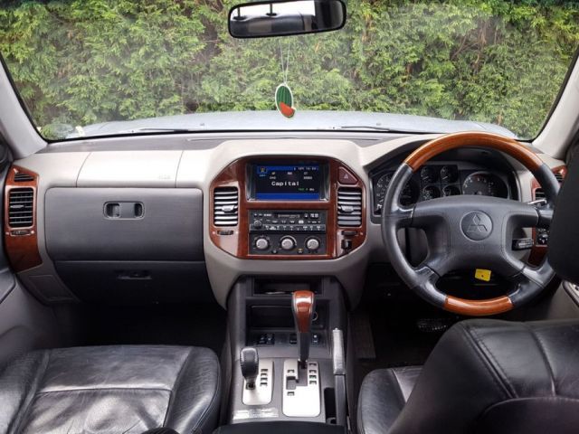 2006 Mitsubishi Shogun 3.2 5d image 7