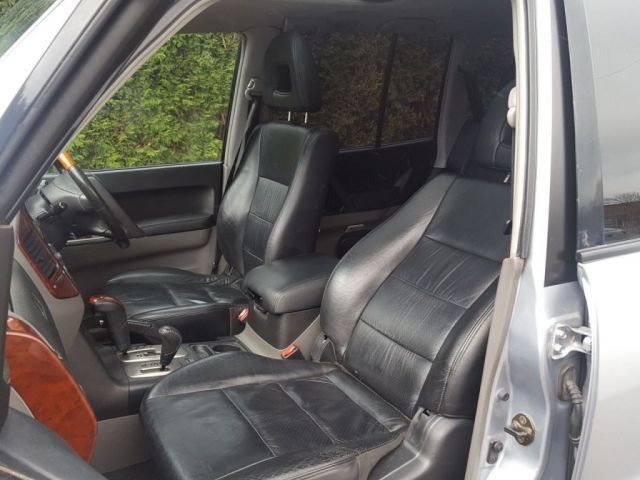 2006 Mitsubishi Shogun 3.2 5d image 8