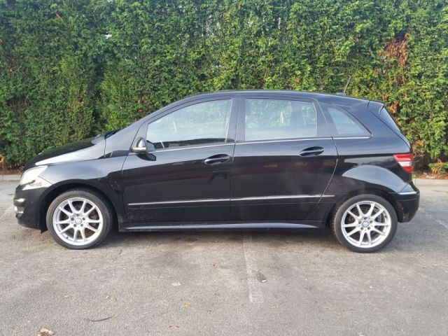 2008 Mercedes-Benz 1.5 B150 Sport 5d image 4