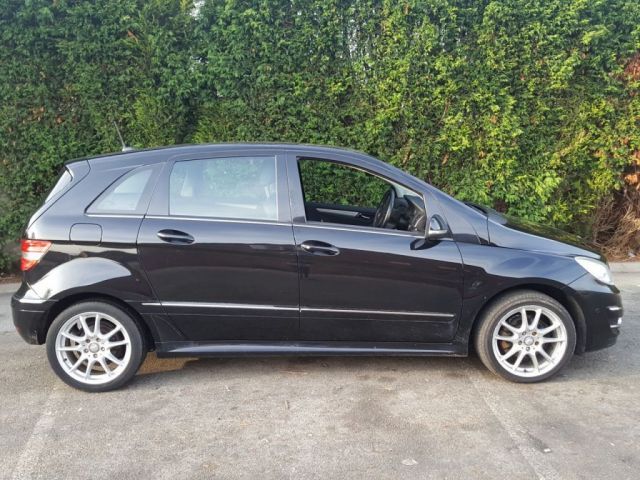 2008 Mercedes-Benz 1.5 B150 Sport 5d image 6