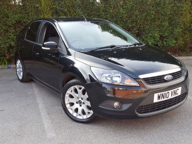 2010 Ford Focus 1.6 Zetec TDCI 5d image 1
