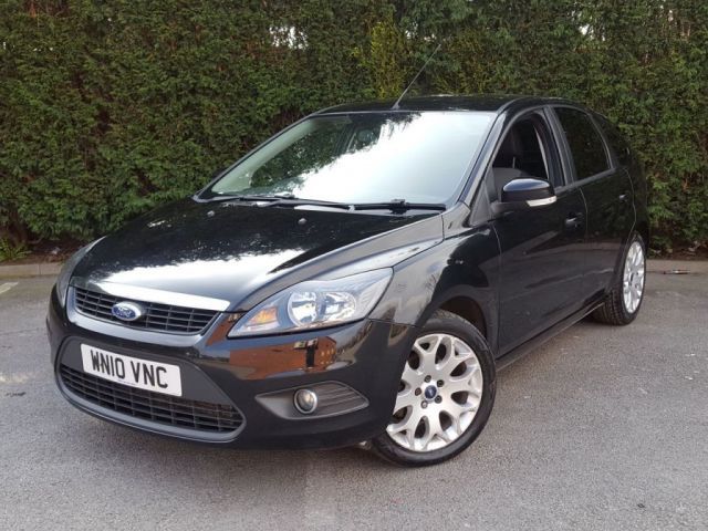 2010 Ford Focus 1.6 Zetec TDCI 5d image 3