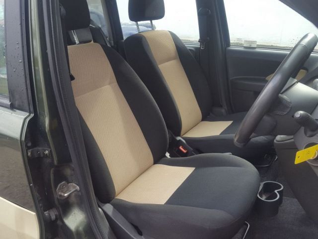 2010 Fiat Panda 1.3 Multijet Cross 4X4 5d image 8