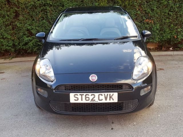 2012 Fiat Punto 1.2 3d image 2