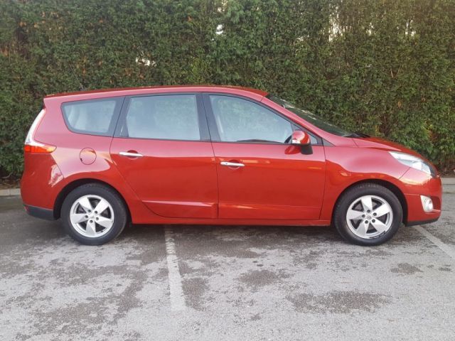 2009 Renault Grand Scenic 1.9 DCI 5d image 4