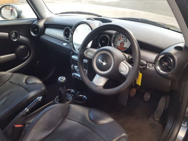 2008 MINI Hatch Cooper D 1.6 3d image 7