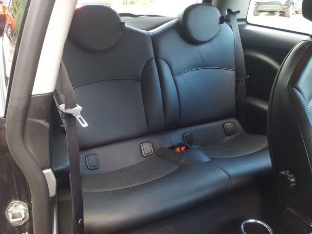 2008 MINI Hatch Cooper D 1.6 3d image 10