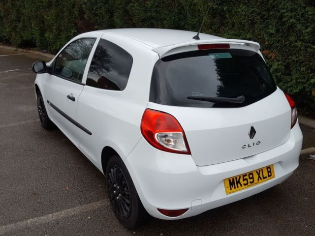 2009 Renault Clio 1.1 Extreme 3d image 4