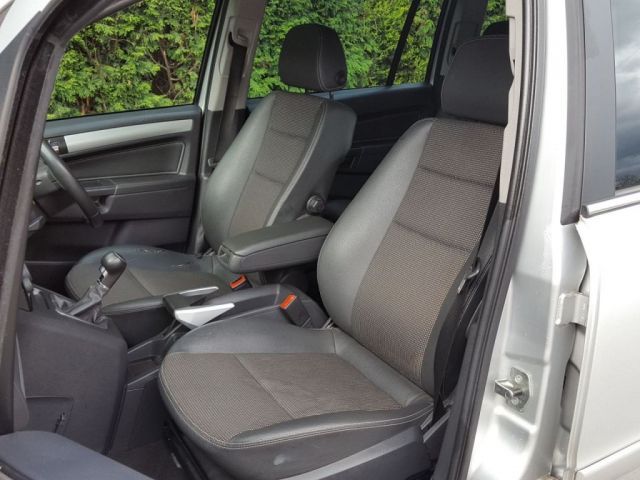 2008 Vauxhall Zafira 1.9 CDTI 5d image 8