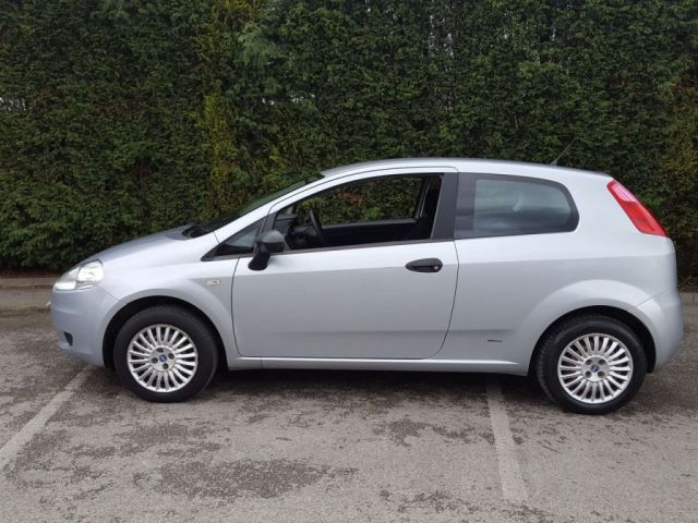 2007 Fiat Grande Punto 1.2 8V 3d image 4