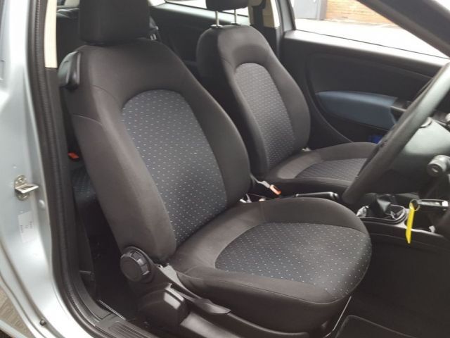 2007 Fiat Grande Punto 1.2 8V 3d image 8