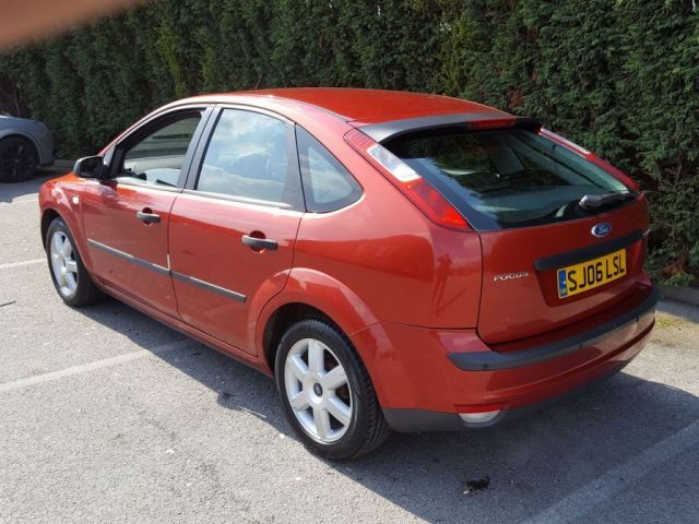 2006 Ford Focus 1.6 Sport 5d image 4