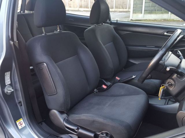 2005 Honda Civic 1.6 SE I-VTEC 3d image 6