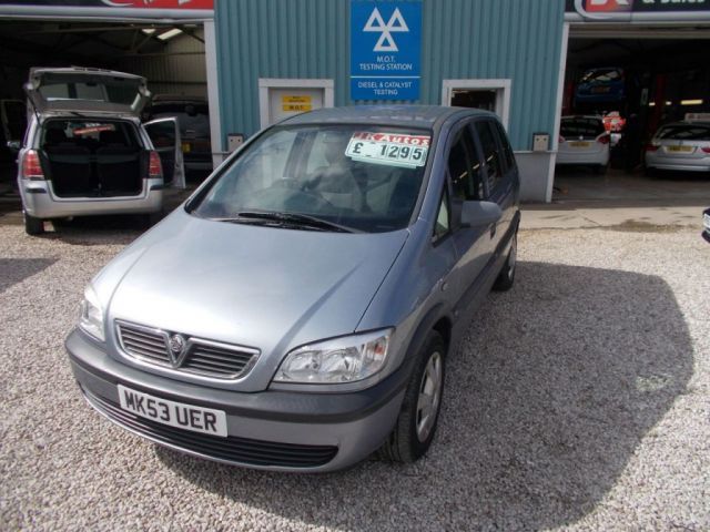 2003 Vauxhall Zafira 2.0 DTI 16V 5d image 1