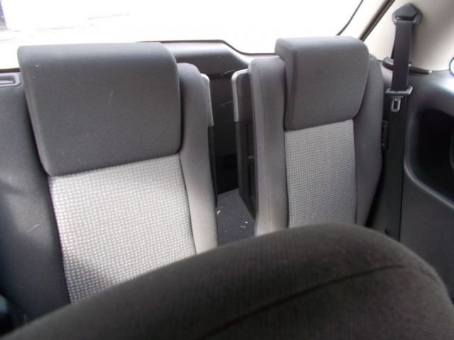 2003 Vauxhall Zafira 2.0 DTI 16V 5d image 7