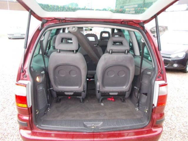 2003 Ford Galaxy 1.9 Zetec TDDI 5d image 6