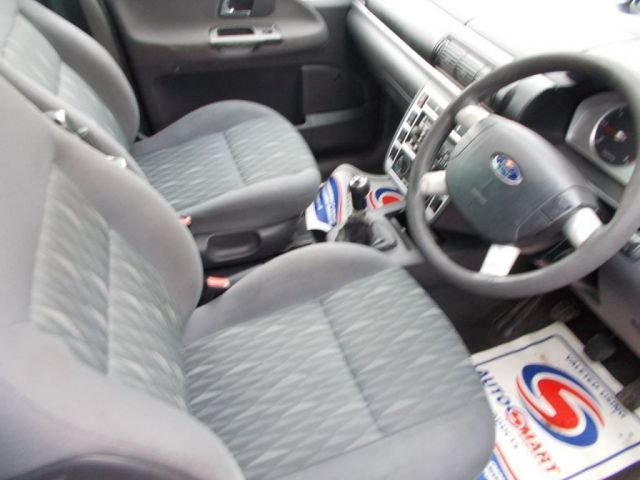 2003 Ford Galaxy 1.9 Zetec TDDI 5d image 9