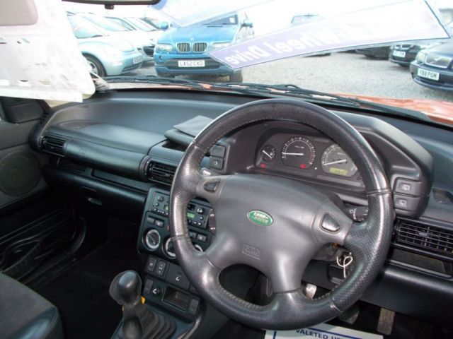 2003 Land Rover Freelander 1.8 5d image 9